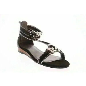 NIB Women's Heavenly Soles Metal Detail Black Snake Strappy Sandals